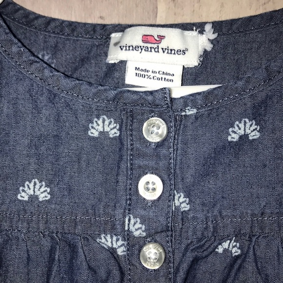 Vineyard Vines denim chambray tunic size small - Picture 3 of 4